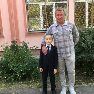 Парни в Челябинске: Валерий  Бураков, 57 - ищет девушку из Челябинска