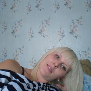 Девушки в Донецке: Олеся, 34 - ищет парня из Донецка
