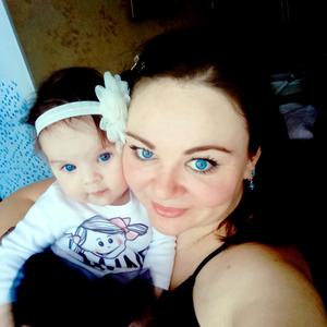 Девушки в Челябинске: Кристина, 31 - ищет парня из Челябинска