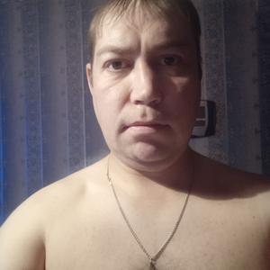 Парни в Пскове: Игорь, 37 - ищет девушку из Пскова