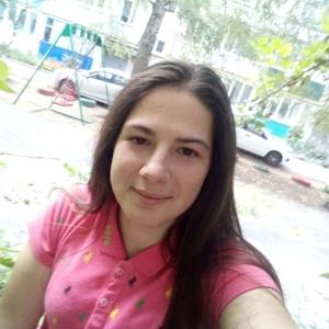 Девушки в Котовске: Ольга, 26 - ищет парня из Котовска