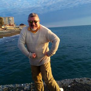 Парни в Солнечногорске: Vinny, 55 - ищет девушку из Солнечногорска