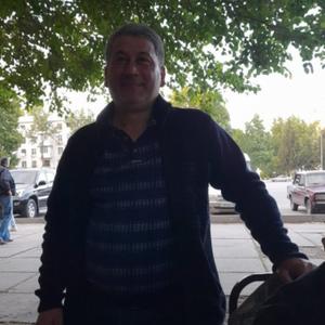 Парни в Пскове: Мушфиг, 52 - ищет девушку из Пскова