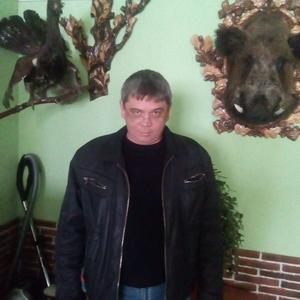Парни в Саратове: Алексей, 52 - ищет девушку из Саратова
