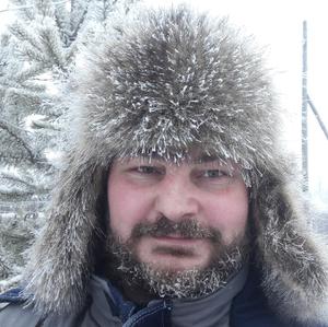 Илья, 40 лет, Холмск