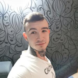 Илья, 28 лет, Новосибирск