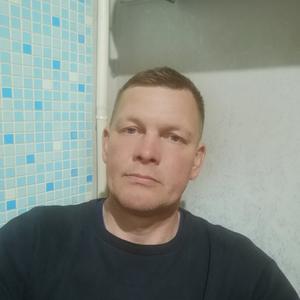 Олег, 48 лет, Воронеж