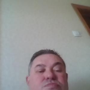 Парни в Ижевске: Mark, 58 - ищет девушку из Ижевска