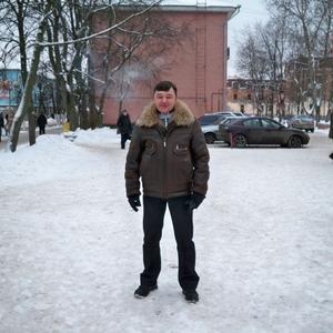 Парни в Гатчине: Алексей, 58 - ищет девушку из Гатчины
