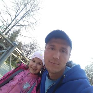 Парни в Калининграде: Максим Черепенников, 36 - ищет девушку из Калининграда