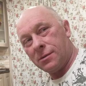 Парни в Бежецке: Сергей, 53 - ищет девушку из Бежецка
