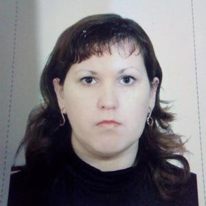 Девушки в Магнитогорске: Елена, 45 - ищет парня из Магнитогорска
