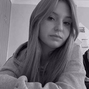 Девушки в Тольятти: Лера, 19 - ищет парня из Тольятти