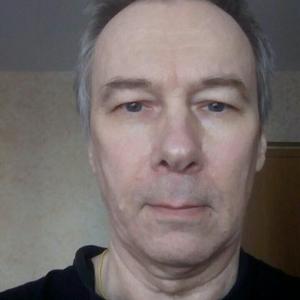 Анатолий, 66 лет, Санкт-Петербург