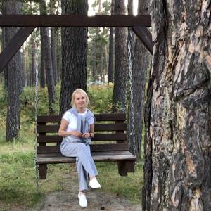 Девушки в Новосибирске: Елена Берестова, 51 - ищет парня из Новосибирска