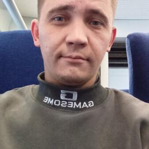 Руслан, 30 лет, Санкт-Петербург