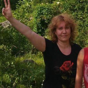 Девушки в Новокуйбышевске: Алена, 47 - ищет парня из Новокуйбышевска