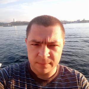 Парни в Владивостоке: Сергей, 37 - ищет девушку из Владивостока