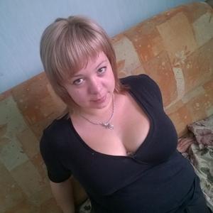 Девушки в Липецке: Анна, 39 - ищет парня из Липецка