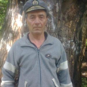 Виталий, 63 года, Иркутск-45