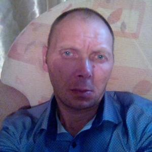 Парни в Кемерово: Игорь, 44 - ищет девушку из Кемерово