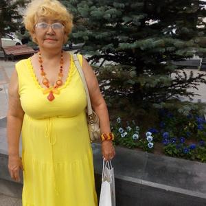 Девушки в Владивостоке: Антонина, 71 - ищет парня из Владивостока