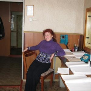 Девушки в Новороссийске: Марина Косачёва, 61 - ищет парня из Новороссийска