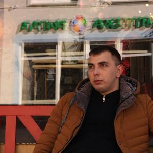 Антон, 27 лет, Янтарный