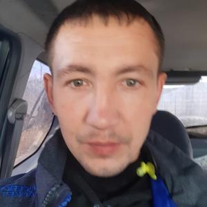 Парни в Магадане: Евгений, 36 - ищет девушку из Магадана