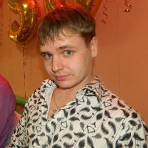 Максим, 34 года, Карасук