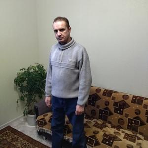 Парни в Йошкар-Оле: Антон, 50 - ищет девушку из Йошкар-Олы