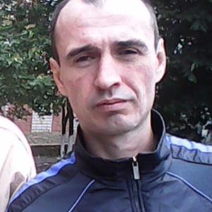 Руслан, 46 лет, Саранск