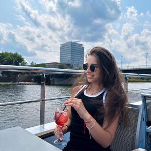 Янна, 24 года, Москва