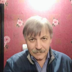 Парни в Тольятти: Павел, 68 - ищет девушку из Тольятти