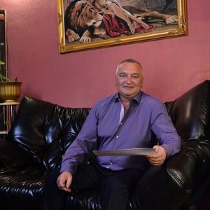 Олег, 54 года, Артемовский