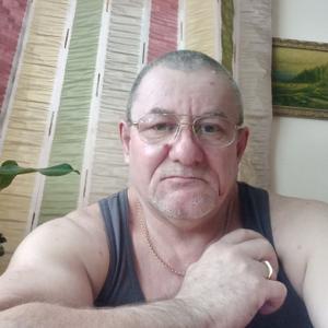 Парни в Омске: Юрий, 59 - ищет девушку из Омска