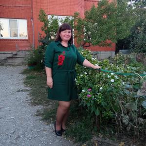 Девушки в Новороссийске: Надежда, 40 - ищет парня из Новороссийска
