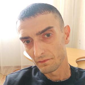 Мгер, 39 лет, Саратов