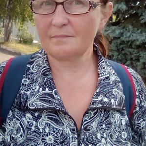 Девушки в Волгореченске: Ирина Епишина, 52 - ищет парня из Волгореченска