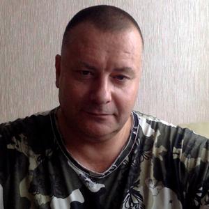Виктор, 55 лет, Брянск