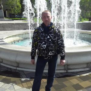 Илья, 38 лет, Томск