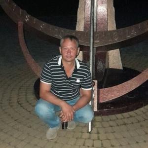 Парни в Набережные Челны: Владислав, 41 - ищет девушку из Набережные Челны