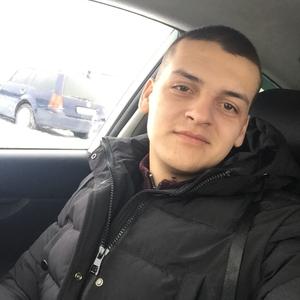 Парни в Балашихе: Дмитрий, 24 - ищет девушку из Балашихи