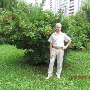 Парни в Чебоксарах (Чувашия): Сергей Киселев, 68 - ищет девушку из Чебоксар (Чувашия)