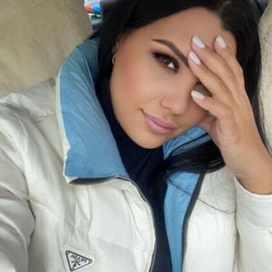 Девушки в Казани (Татарстан): Alena, 37 - ищет парня из Казани (Татарстан)