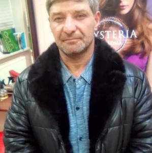 Парни в Нижневартовске: Рустам, 50 - ищет девушку из Нижневартовска