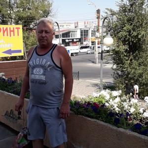 Виталий Белов, 54 года, Астрахань