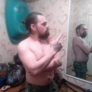 Парни в Череповце: Даниил Воропаев, 30 - ищет девушку из Череповца