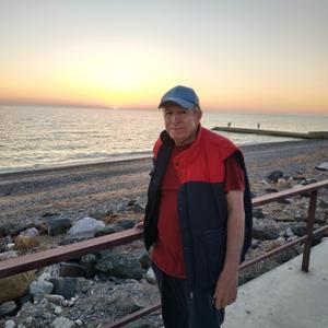 Парни в Казани (Татарстан): Равиль, 69 - ищет девушку из Казани (Татарстан)