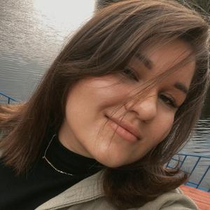 Девушки в Нефтеюганске: Ольга, 26 - ищет парня из Нефтеюганска